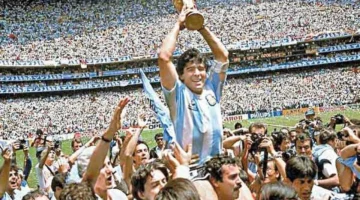 قلب مارادونا يحتجز في الشرطة 5 سنوات لفحوصات طبية تؤجل دفنه في بوينس آيرس 1